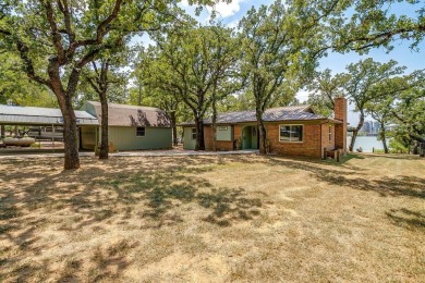 Lake Home For Sale in Palo Pinto, Texas