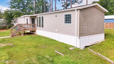 Escape to your own private lakeside retreat! Nestled on 1.3 - photo 11