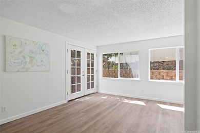 Welcome home to this spacious 4-bedroom, 2-bath home with a - photo 5