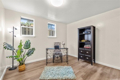 Welcome home to this spacious 4-bedroom, 2-bath home with a - photo 6