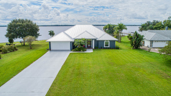 Lake Buffum Home For Sale in Fort Meade Florida