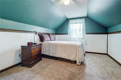 WELCOME HOME! Summer is here, and this charming 4-bedroom, 1 - photo 18