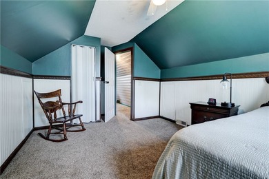 WELCOME HOME! Summer is here, and this charming 4-bedroom, 1 - photo 19