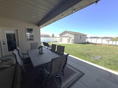 This ONE owner, custom built home, features large picture - photo 28