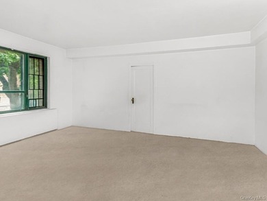 Welcome to 1725 Purdy St #2E. 1 Bedroom 1 Bathroom apartment - photo 9