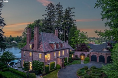 Born from the grandeur of Portland's Golden Age, this iconic - photo 2