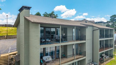 Experience lake living at its finest with this stunning 2bedroom - photo 2