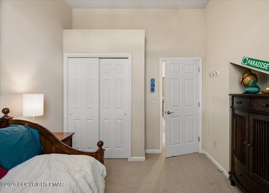 Well-maintained contemporary townhome located in the highly - photo 34