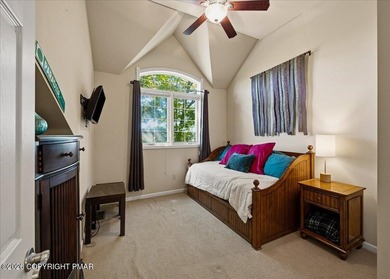 Well-maintained contemporary townhome located in the highly - photo 35