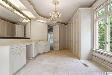 Behind the gates of Greystone this remarkable estate offers - photo 41