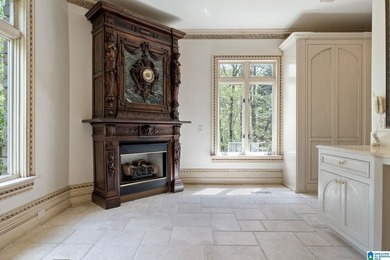 Behind the gates of Greystone this remarkable estate offers - photo 43