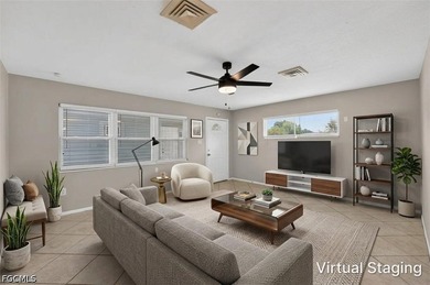 Welcome to this spacious and versatile Sarasota home offering - photo 10