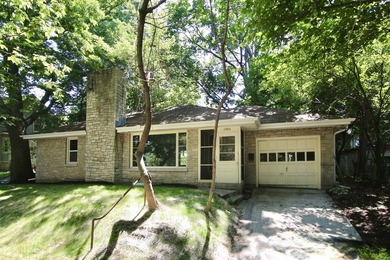 Lake Mendota Home For Sale in Madison Wisconsin