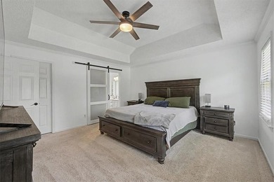 Discover the perfect blend of comfort and freedom in this well - photo 12