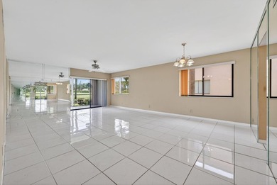 Beautiful spacious first floor garden apartment with spectacular - photo 17
