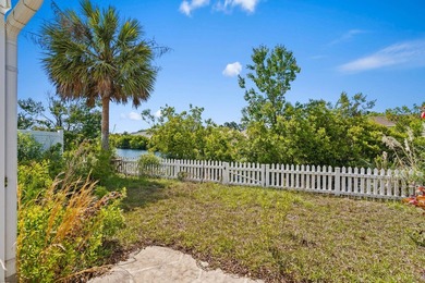 Along a beautiful tree-lined street in the heart of Avalon - photo 20
