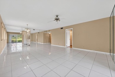 Beautiful spacious first floor garden apartment with spectacular - photo 20