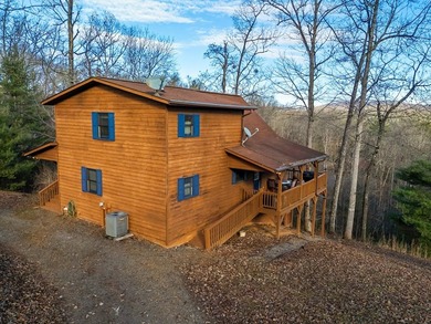 This FULLY FURNISHED two-bedroom, three-bathroom mountain chalet - photo 4
