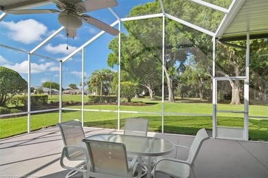 CUSTOM-BUILT, EXECUTIVE HOME on an oversized cul-de-sac lot in - photo 4