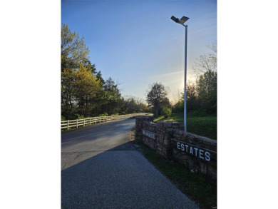 Lake Lot Sale Pending in De Soto, Missouri