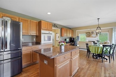 Welcome to Rolling Oaks a highly desirable community in Plymouth - photo 5