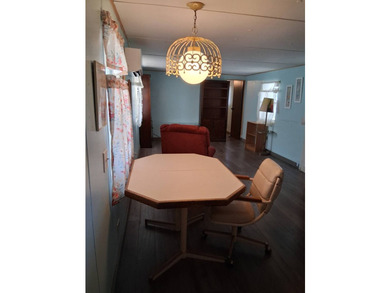 Looking for a peaceful lifestyle in a friendly community. This - photo 12
