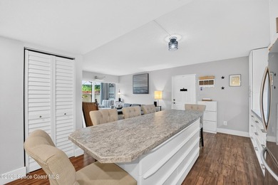 Beautifully reimagined 1st-floor condo offering the perfect - photo 17