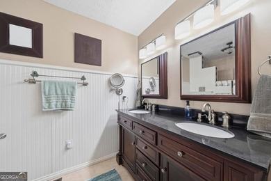 Escape to the lake in this beautiful 3-bedroom, 2-bath cottage - photo 28