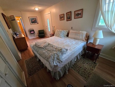 Here's your chance to own a landmark property with history - photo 9