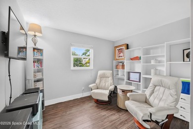 Beautifully reimagined 1st-floor condo offering the perfect - photo 29