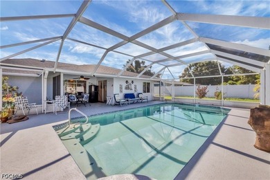 Welcome to this well-maintained Port Charlotte home offering 3 - photo 3