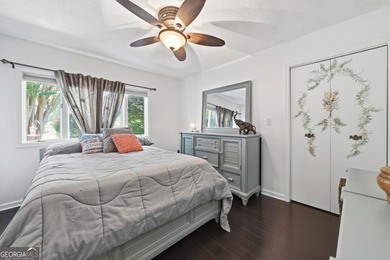 Escape to the lake in this beautiful 3-bedroom, 2-bath cottage - photo 34