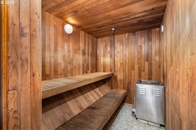 Discover top-floor living in this 1516 sq. ft. 3-bedroom, 2-bath - photo 35
