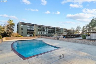 Discover top-floor living in this 1516 sq. ft. 3-bedroom, 2-bath - photo 38
