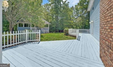Welcome to this gorgeous estate home of 18.82 acres. Nestled at - photo 3