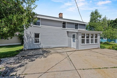 Additional listing photo 3