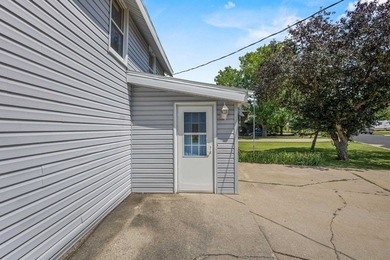 Additional listing photo 4