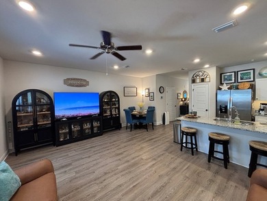 From the Owners: Welcome home to E-4, a charming three - bedroom - photo 8