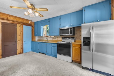 Bring your vision to this charming lakefront home on beautiful - photo 8