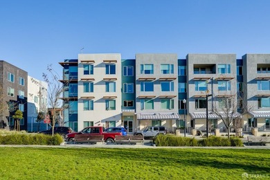 Experience waterfront luxury in this stunning 1-bedroom, 1- bath - photo 22