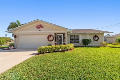 Cape Coral Lakes Area Home For Sale in Cape Coral Florida