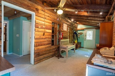 Lake properties like this are hard to find This sturdy log home - photo 4