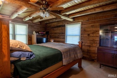 Lake properties like this are hard to find This sturdy log home - photo 5