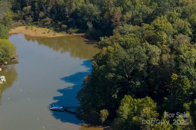 Incredible opportunity for a developer! Waterfront acreage that - photo 3