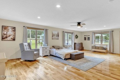 SOUTHERN LIVING, MEETS EQUESTRIAN LIVING ON 107 PRIVATE ACRES - photo 16