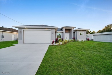 Lehigh Acres Area Home For Sale in Lehigh Acres Florida