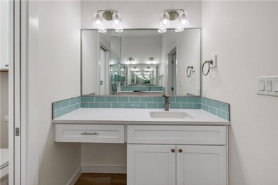Property Description: Spoonbill Bay is a luxury bay side home - photo 28