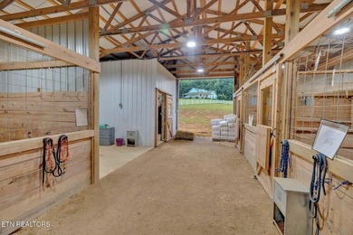 SOUTHERN LIVING, MEETS EQUESTRIAN LIVING ON 107 PRIVATE ACRES - photo 31