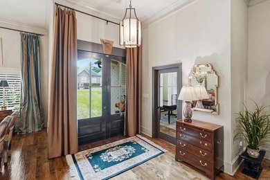 Welcome to Winthrop Point in sought-after Woodlands Edge! This - photo 4