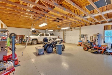 SOUTHERN LIVING, MEETS EQUESTRIAN LIVING ON 107 PRIVATE ACRES - photo 35